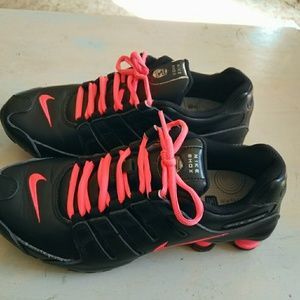 Nike Shox Shoes